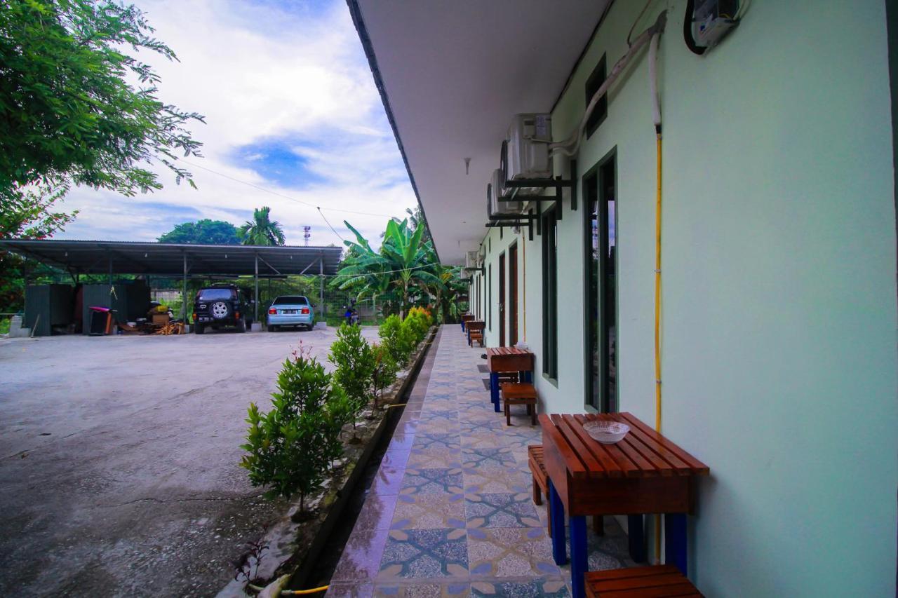 Oyo 1596 Taman Homestay Syariah Dumai Exterior photo
